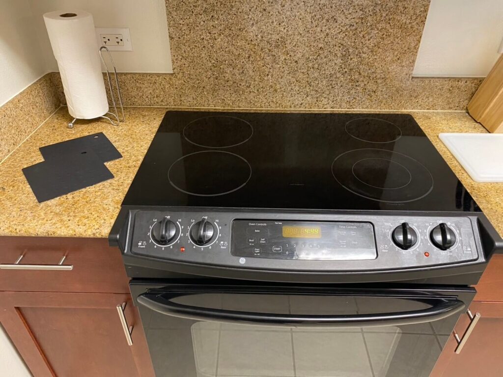 ラグーン タワー バイ ヒルトン グランド バケーションズ クラブのキッチン